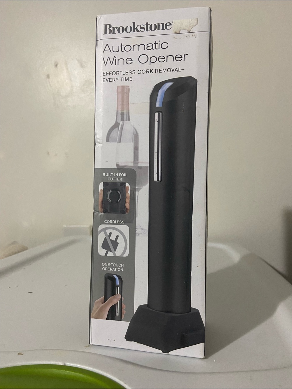 Brand New Brookstone Automatic Wine Opener Effortless Cork Removal